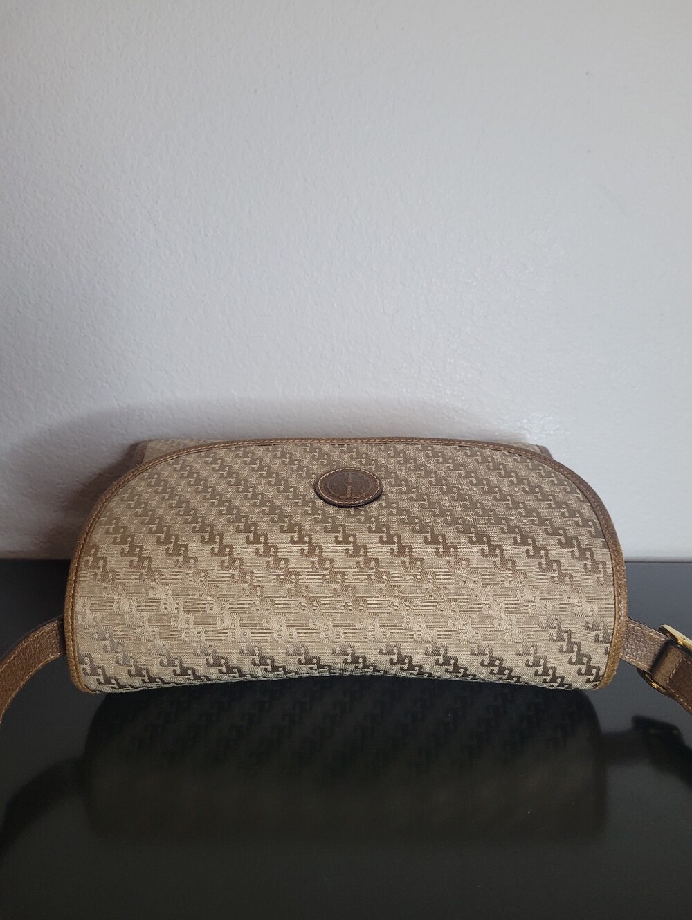 Vintage Gucci Monogram  Shoulder Crossbody Bag - Picture 4 of 16